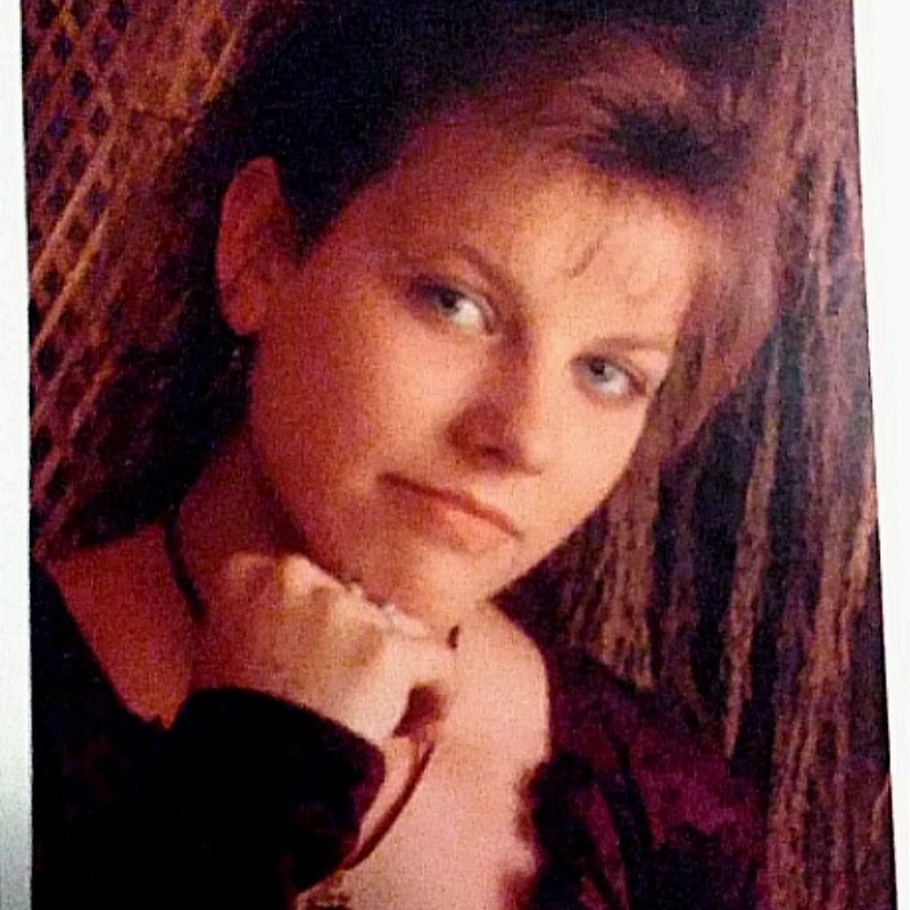 Meet your Posher, Connie